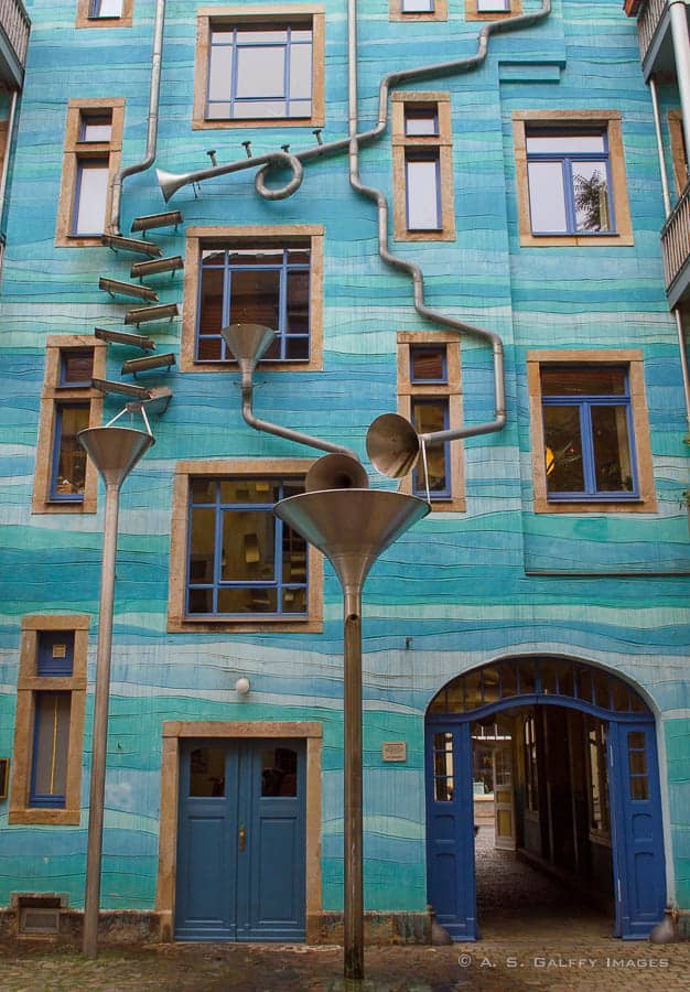 Europe bucket list - Kunsthoffpassage in Dresden