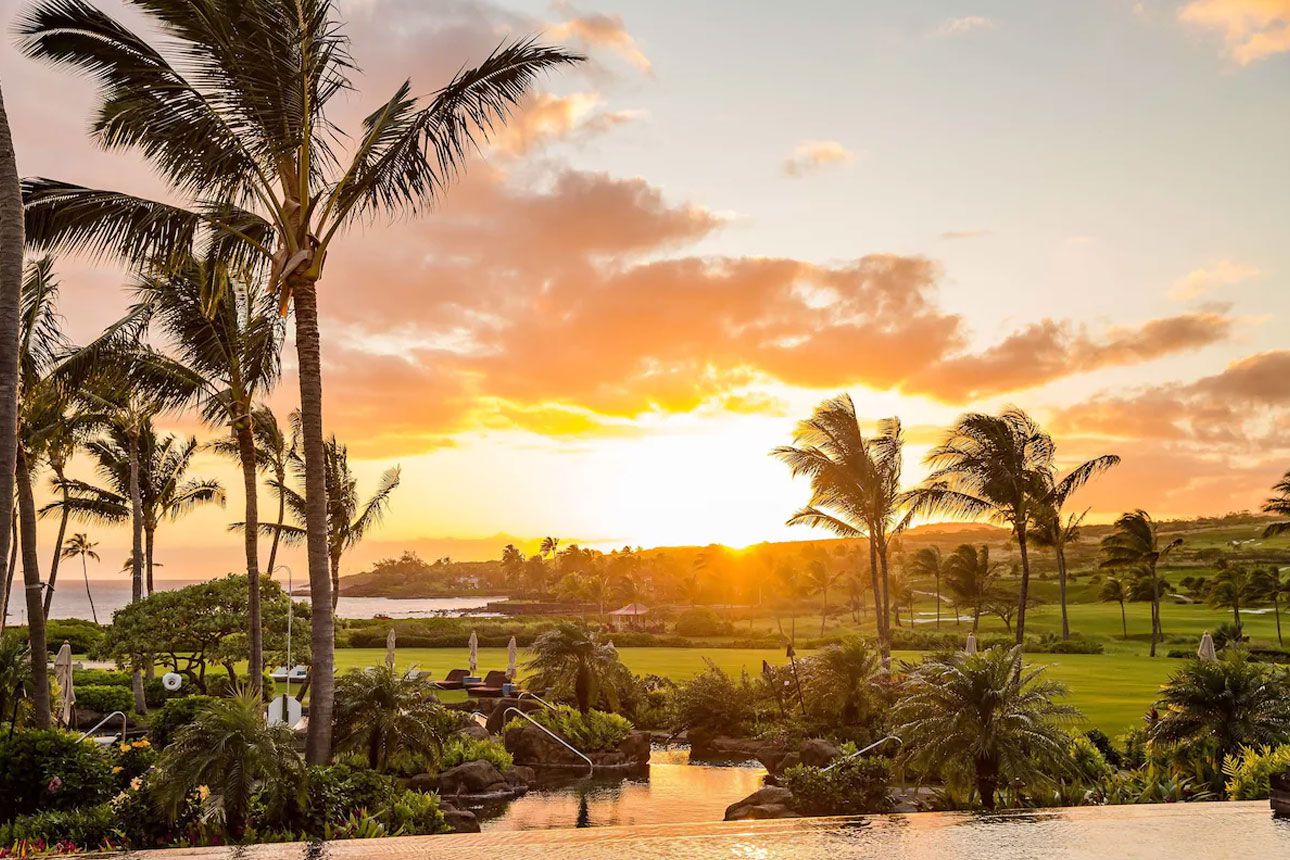 The Lodge at Kukui’ula pool.