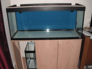 fluval-roma-240