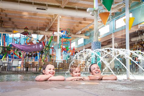 CoCo Key Water Resort Omaha | Omaha, Nebraska Waterpark