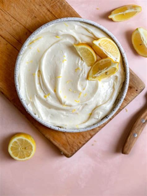 Fluffy Lemon Cream Cheese Frosting Recipe - Frosting & Fettuccine