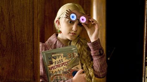 'Harry Potter' Actress Evanna Lynch Talks Moving on from Luna Lovegood ...