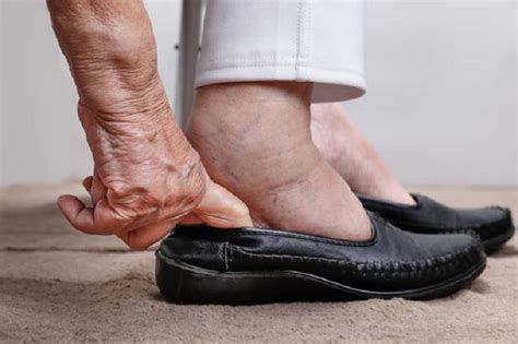 10 Best Shoes for Elderly Swollen Feet (2024) - Suddenly Senior