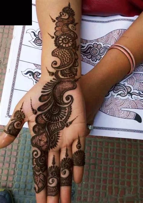 Arabic Mehndi Design Images For Girls