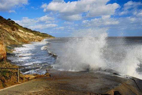 Whitecliff Bay - Photo "whitecliff bay" :: British Beaches