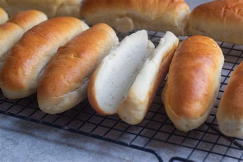 Homemade Hot Dog Buns – Kevin Lee Jacobs