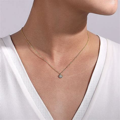 Beaded Round Floating Diamond Pendant Necklace – Bailey's Fine Jewelry