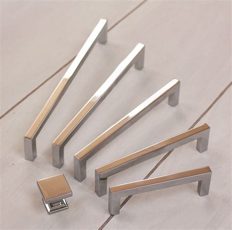 Modern Kitchen Cabinet Hardware ~ SlilitE