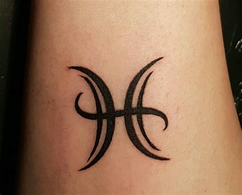 Sternzeichen Fisch Tattoo / Suribella - T028 Temporary Einmal TATTOO ...