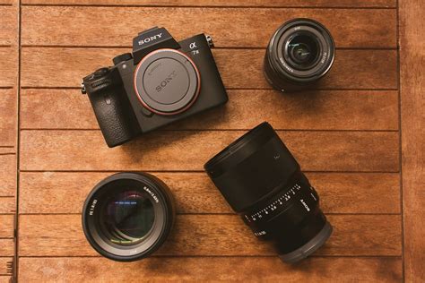 Best Lenses for Sony a7 Series Cameras (5 Options)