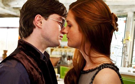 Harry and Ginny kiss — Harry Potter Fan Zone