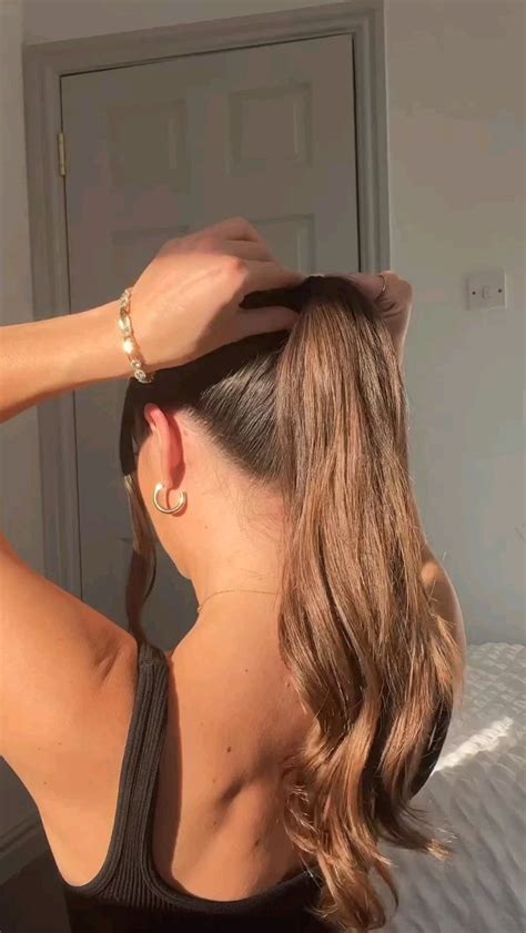 Cute and stylish Volume ponytail hairstyle | Stylish ponytail, Ponytail ...