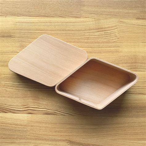 Wooden Onigiri Bento Box Japan - Special Diamond-shape | Goenne