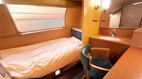 Riding Japan's Luxurious FIRST CLASS Sleeper Train – The Weekend Post