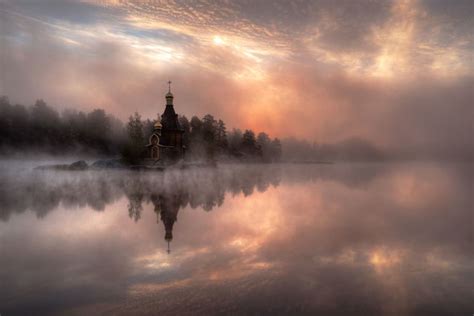 Tiny Church in Magical Russian Landscape – Fubiz Media