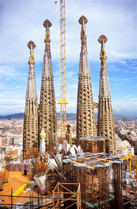 120+ Sagrada familia construction Free Stock Photos - StockFreeImages