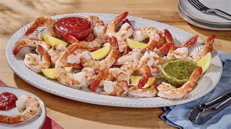 Signature Jumbo Shrimp Cocktail Platter (Small) | Red Lobster Seafood ...