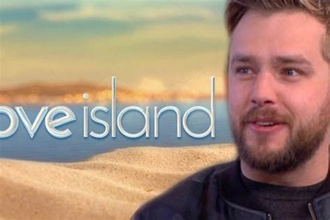 Love Island's Iain Stirling teases his return for 2018 | OK! Magazine