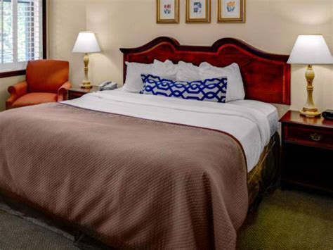 Staybridge Suites Savannah Historic District | Official Georgia Tourism ...