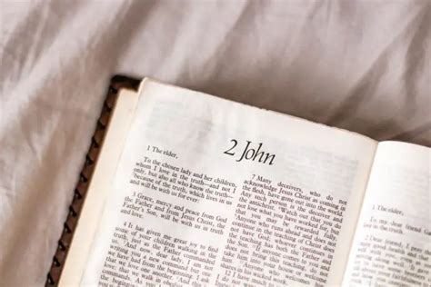 33 Powerful Famous Prayers in the Bible You Should Pray - plumcious