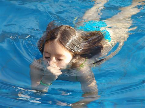 🔥 [40+] Kids in Swimming Pool Wallpapers | WallpaperSafari