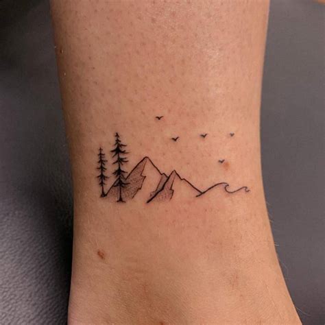 Top 96+ about small mountain tattoo best - in.daotaonec