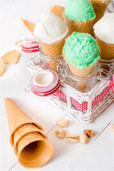 Ice cream cones 22813921 Stock Photo at Vecteezy