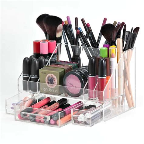 35 Ideas For Stylish Makeup Organizer At Home