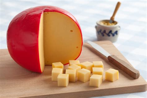 What is Edam Cheese? What Does Edam Taste Like?