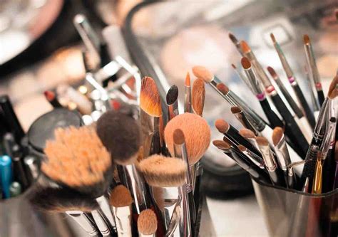 Let your makeup do the talking with these makeup tools.