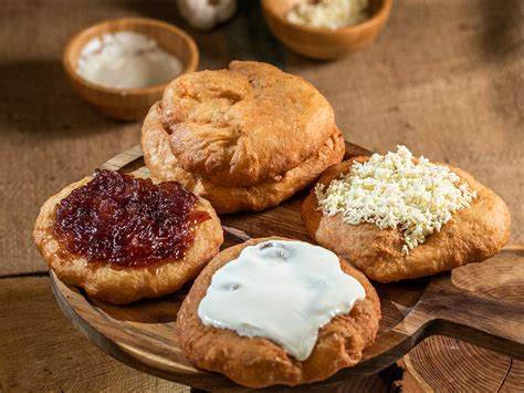 Hungarian Fried Bread (Langos)