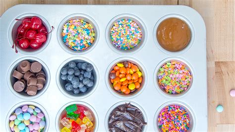 How to throw a party with an ice cream bar and keep toppings organized ...