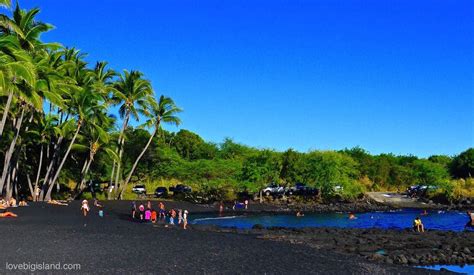 Punaluʻu Black Sand Beach (Big Island): Turtles, swimming and ...