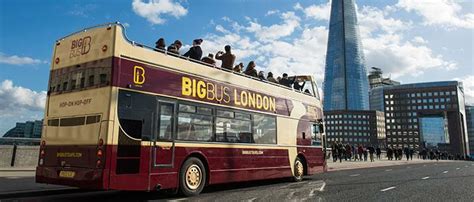 Best Bus Tours in London | Routes, Timetables + Free Cruise