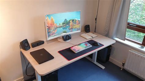 Steelcase Solo height-adjustable standing desk review | TechRadar