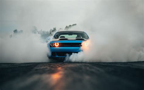 2019 Dodge Challenger Srt Hellcat Redeye Burnout Wallpaper - Dodge ...