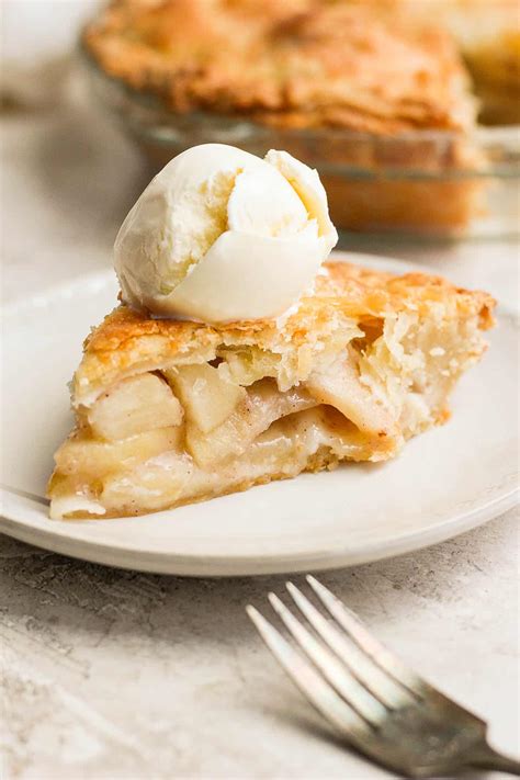 38 EASY Apple Pie Recipes - Six Sisters' Stuff