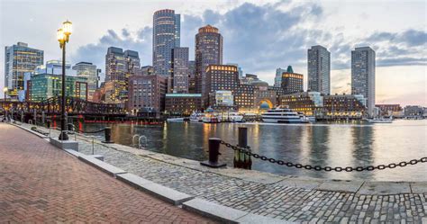 Living in Back Bay Boston | 🤷 Should You Move to Back Bay?