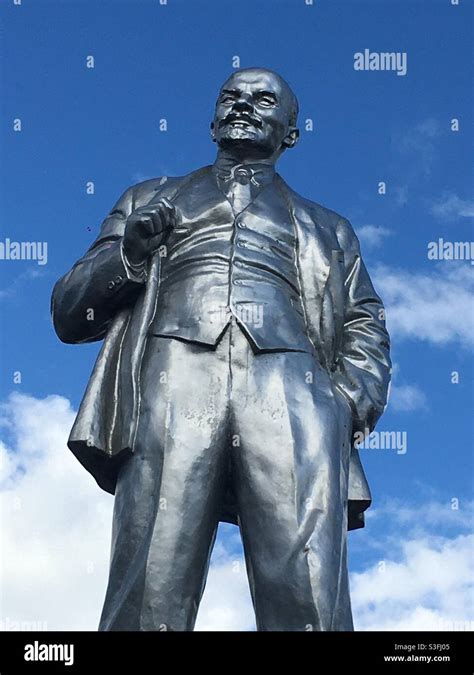 Lenin statue in Istra, Moscow Region, Russia Stock Photo - Alamy