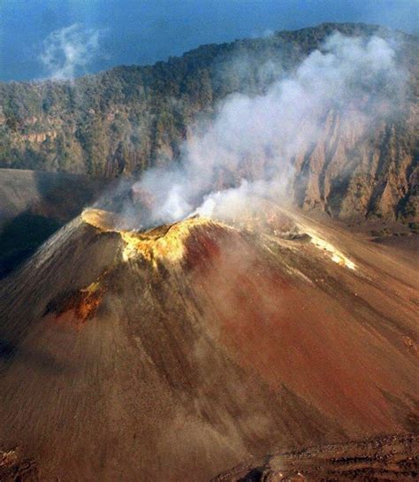 Barren Island Volcano - Only Active Volcano In India - Unbelievable Info