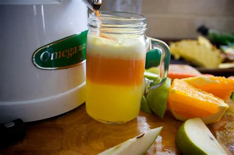 Pineapple Carrot Pear Orange Juice - Shutterbean