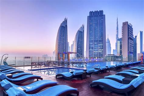 9 Dubai Hotels Showcasing the City's Opulence and Amenities