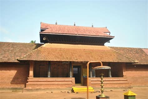 Cherukunnu Annapoorneshwari Temple - History, Pooja Timings, Festival