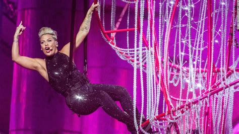 P!NK to be awarded 'The People's Champion of 2019' at the E! People's ...