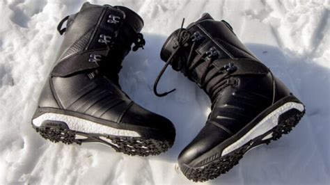 Snowboard Boots Buying Guide - How to buy Snowboarding Boots - ABC of ...