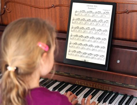 The best e-readers for musicians