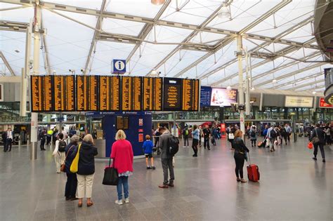 Manchester Piccadilly Station - Visit Manchester's Principal Railroad ...