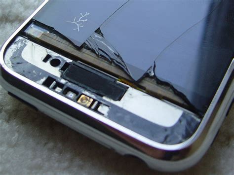 IPhone 2G Screen Repair DIY : 5 Steps (with Pictures) - Instructables