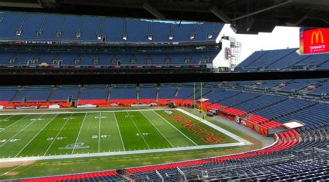 Photo Tour of the Denver Broncos Stadium - HowTheyPlay