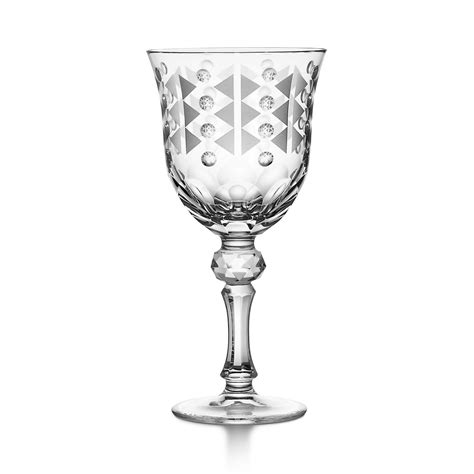 Tiffany Berries Red Wine Glass in Clear Lead Crystal | Tiffany & Co.